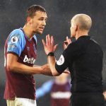 Tomas Soucek Mike Dean
