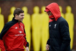 Gerrard Minta Para Fans Liverpool Hormati Klopp