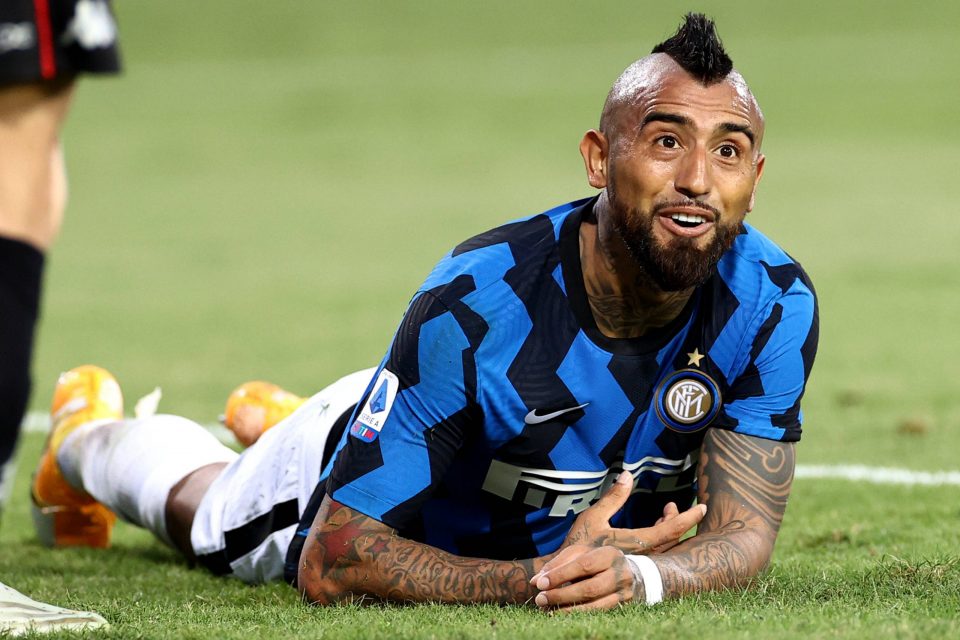 Dirumorkan Bakal Dijual Inter, Vidal Keukeh Ingin Bertahan Musim Depan