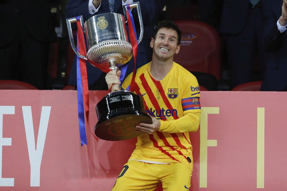 Sang Ayah Terlihat di Barcelona, Lionel Messi Segera Teken Kontrak?