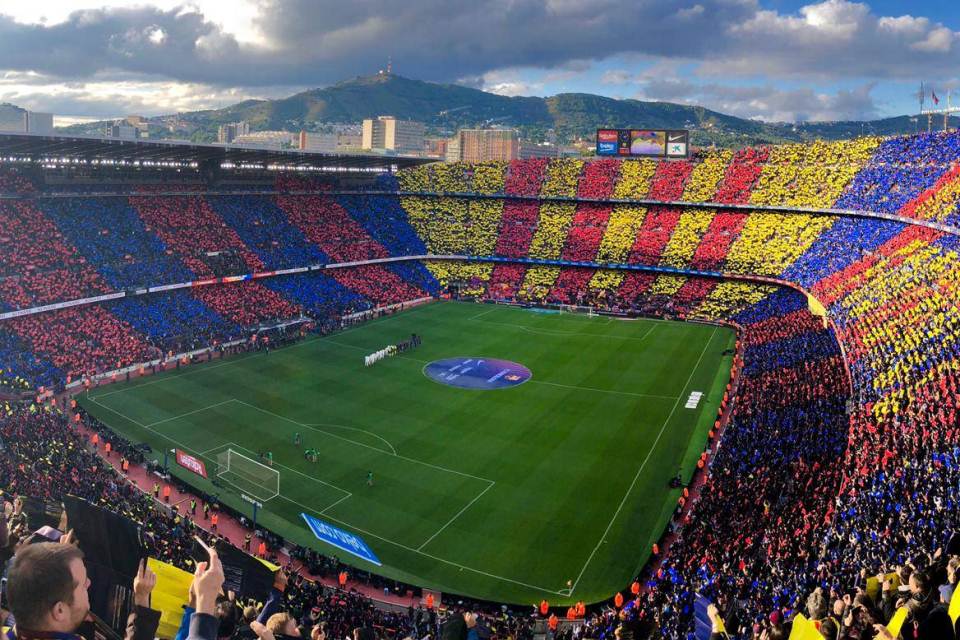 Barcelona Akan Mengungsi dari Camp Nou. Kenapa?