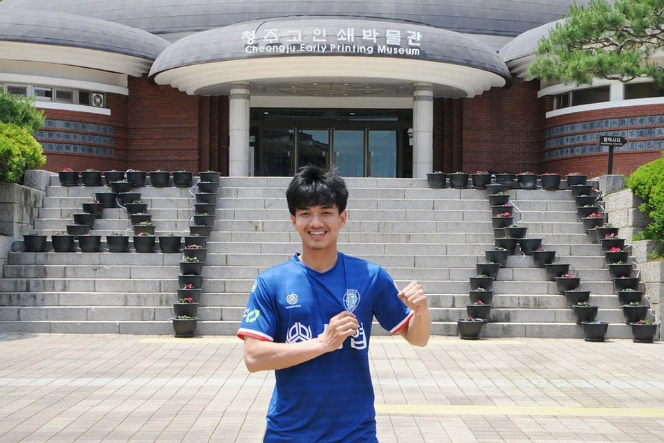 Muhammad Iqbal Resmi Diperkenalkan Chaengju FC