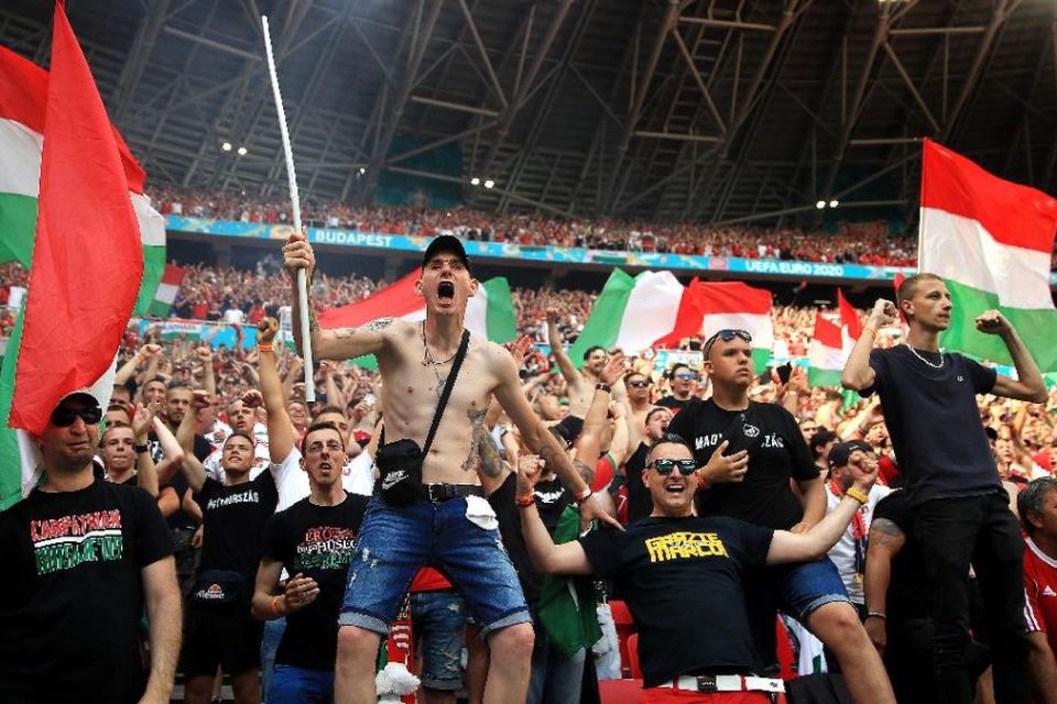 UEFA Selidiki Dugaan Rasisme yang Libatkan Supporter Hungaria