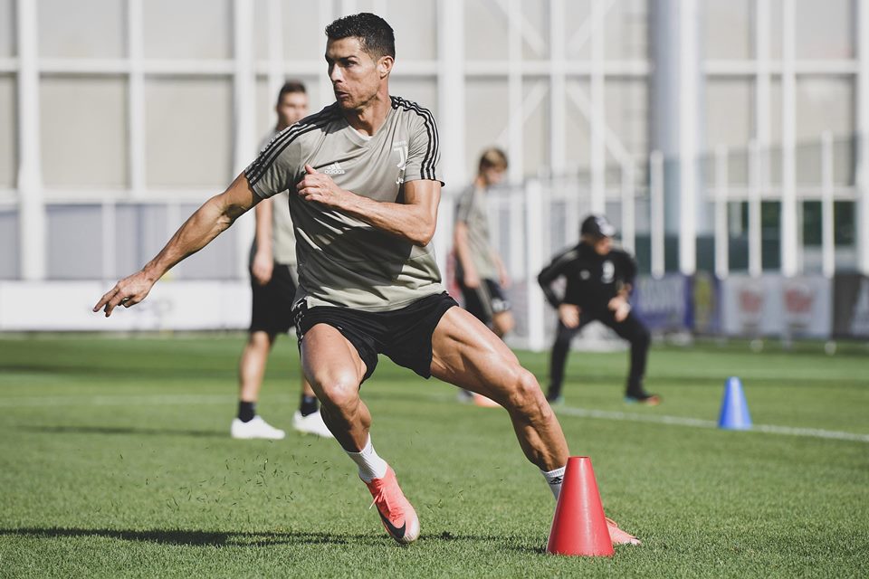 Diisukan Ingin Hengkang, Ronaldo Kembali Berlatih di Juventus
