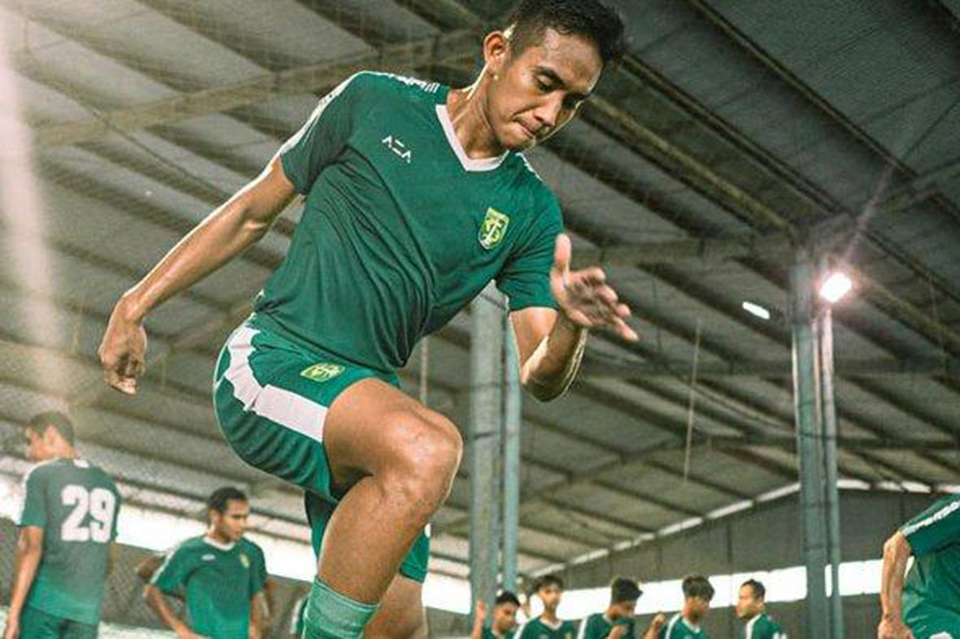 Kembali Latihan, Aji Santoso Tingkatkan Penguasaan Bola Persebaya Surabaya