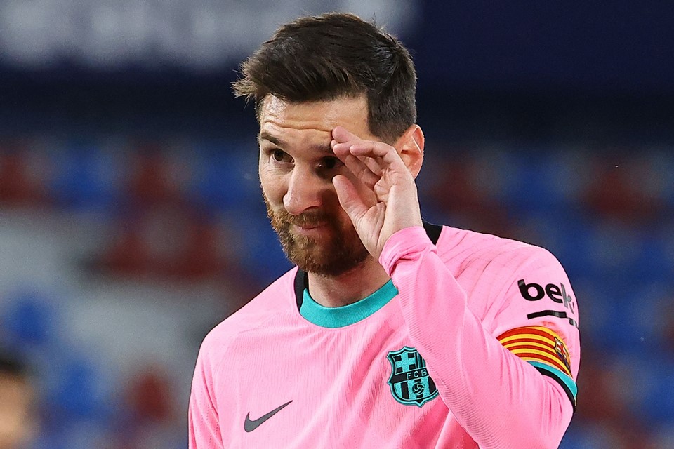PSG Datangkan Messi, Man United Terdepan Dapatkan Camavinga