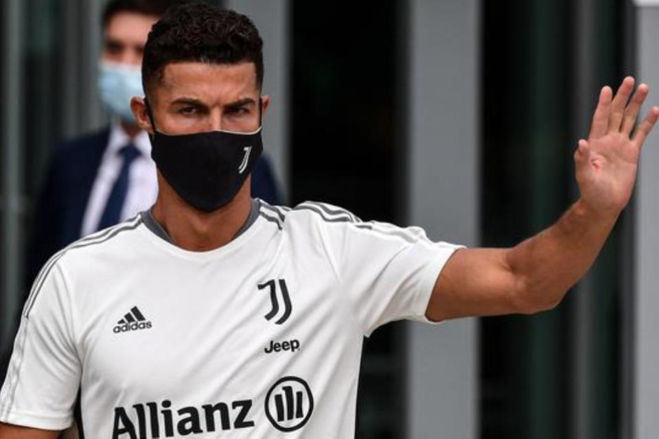 Soal Isu Pulang ke Madrid, Ronaldo: Stop Buat Omong Kosong!