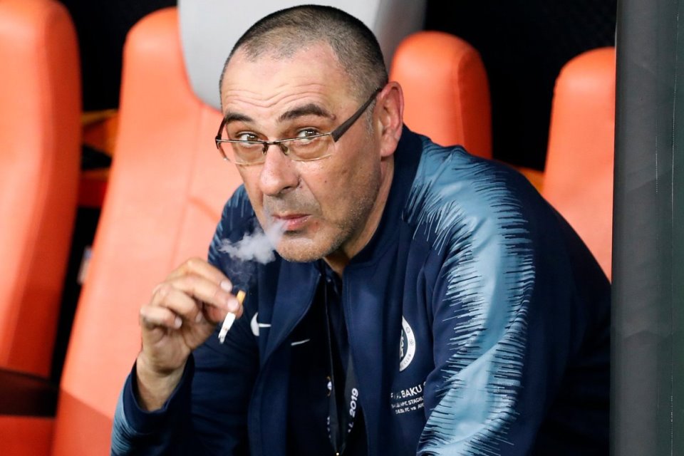 Lawan Roma-nya Mourinho, Sarri; Saya Lebih Takut Lawan Klub Serie C