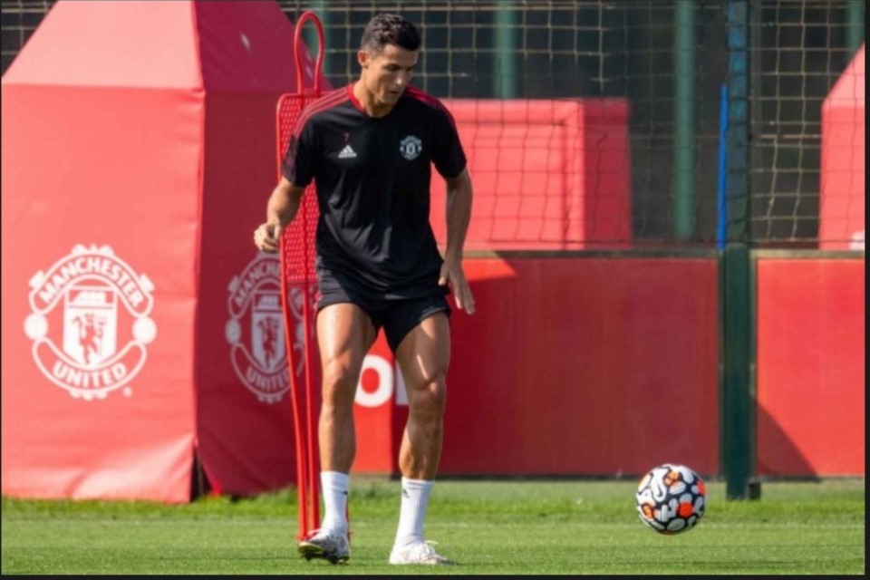Mulai Berlatih, Ronaldo Main di Laga Man United vs Newcastle