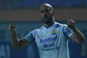 Rahasia Dibalik Penampilan Menjanjikan Gelandang Baru Persib
