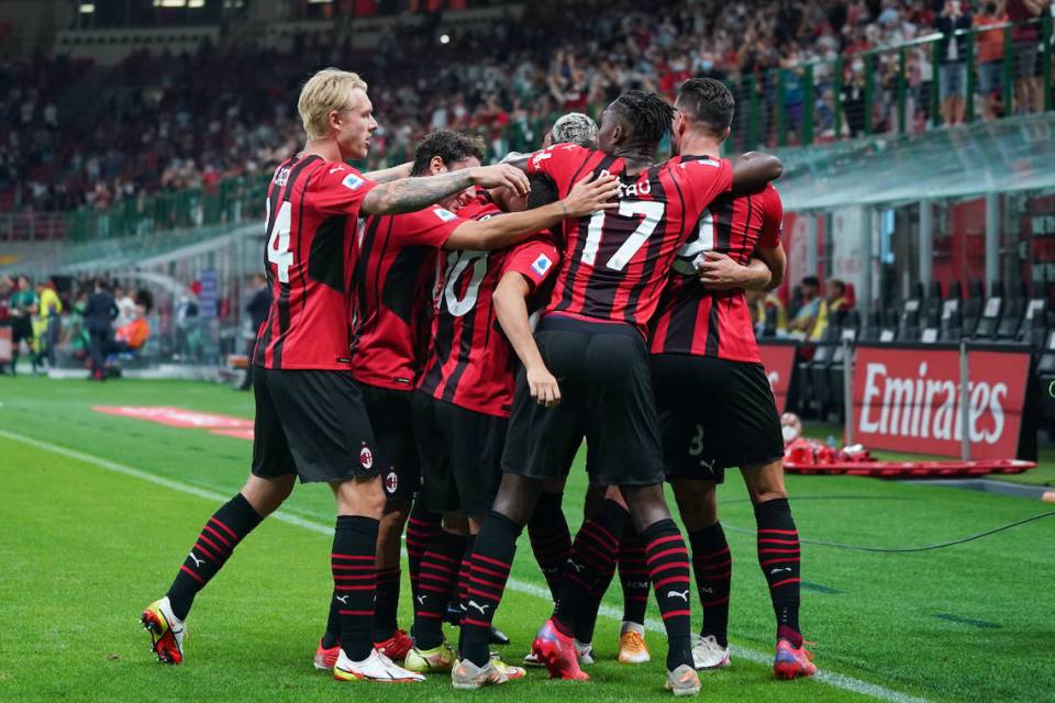 Setelah 10 Tahun, AC Milan Bakal Akhiri Puasa Gelarnya Musim Ini