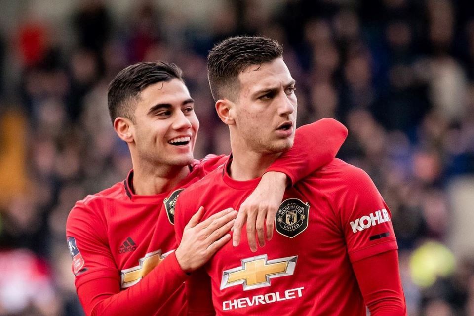Tanggapi Rumor Transfer Diogo Dalot, Mourinho: Bursa Sudah Tutup