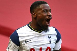 Kontraknya Diputus Tottenham, Fullback Prancis Tak Sepi Peminat