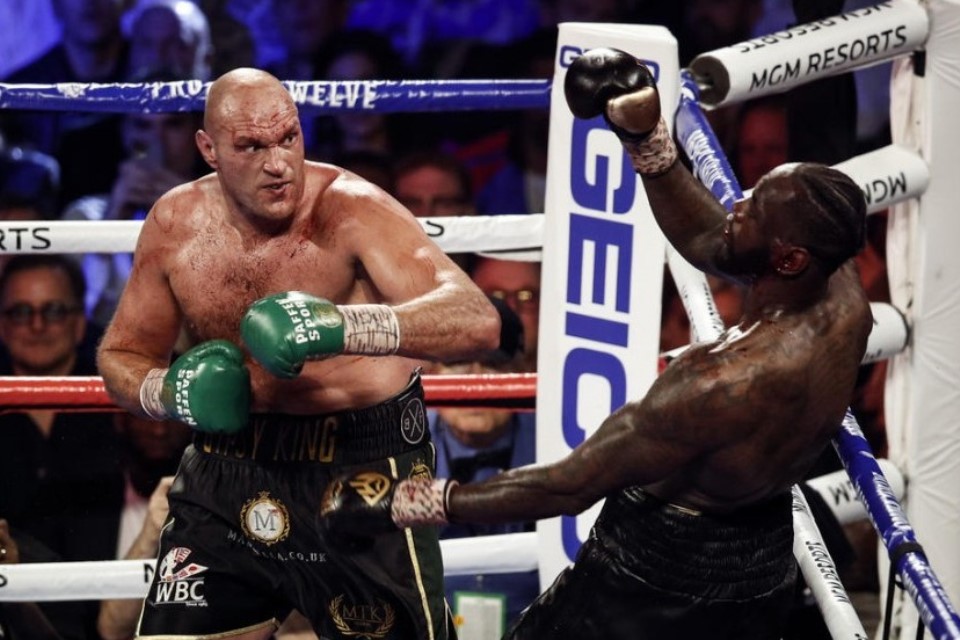 Man United Bukan Tyson Fury yang Bisa Bangkit Lalu Meng-KO Lawannya