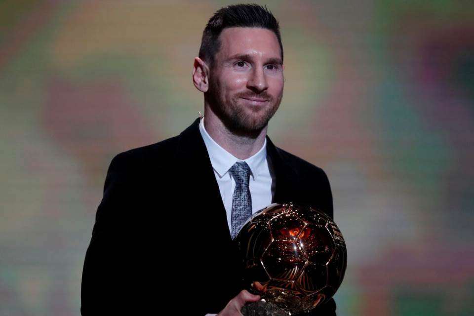 Congrats! Lionel Messi Menangkan Ballon d'Or 2021
