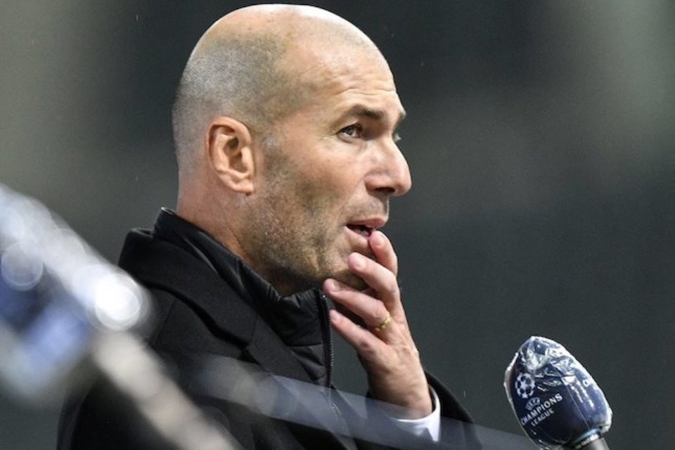 Sempat Bungkam Kala Dikaitkan dengan Manchester United, Zidane Akhirnya Buka Suara