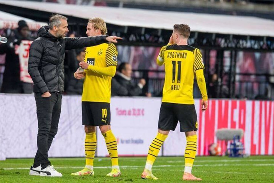 Pengamat Sepakbola: Pemain Dortmund Banyak Alasan
