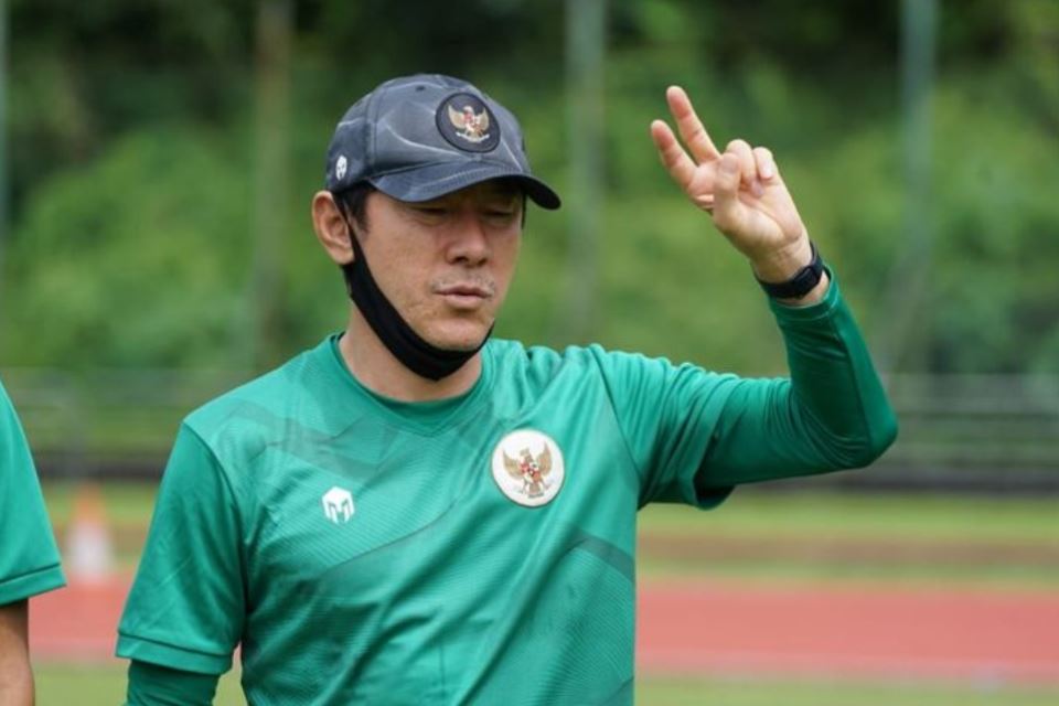 Shin Tae-yong Janji Tak Tinggalkan Indonesia Meski Gagal di Piala AFF