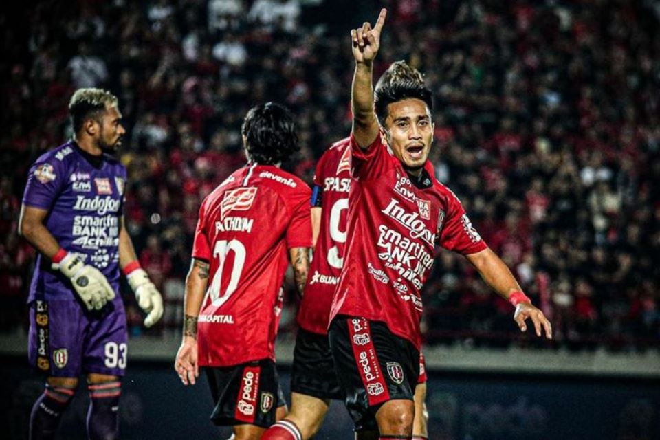 Bali United Pinjamkan Dua Pemain ke Persik Kediri