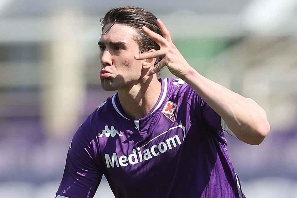 Kabar Gembira! Negosiasi Kontrak Baru Vlahovic di Fiorentina Berjalan Buntu