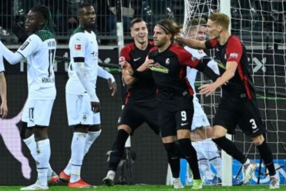 SC Freiburg Permalukan Borussia Monchengladbach dengan Skor Telak