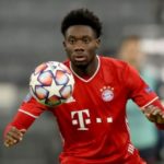 Kabar Buruk! Alphonso Davies Positif Covid Setelah Jalani Sesi Latihan Bersama