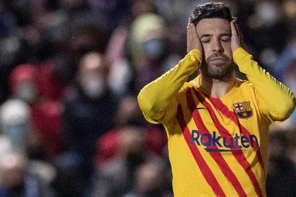 Jordi Alba Balas Kritikan yang Sempat Dialamatkan Kepada Barcelona