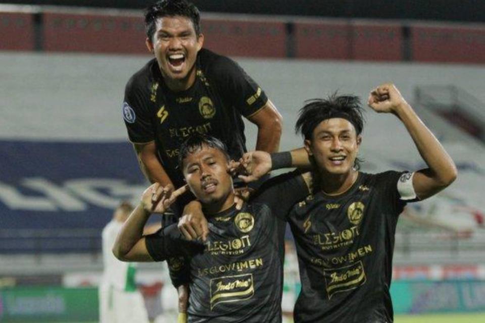 Cukur PSS Semarang, Arema FC Puncaki Klasemen Sementara BRI Liga 1
