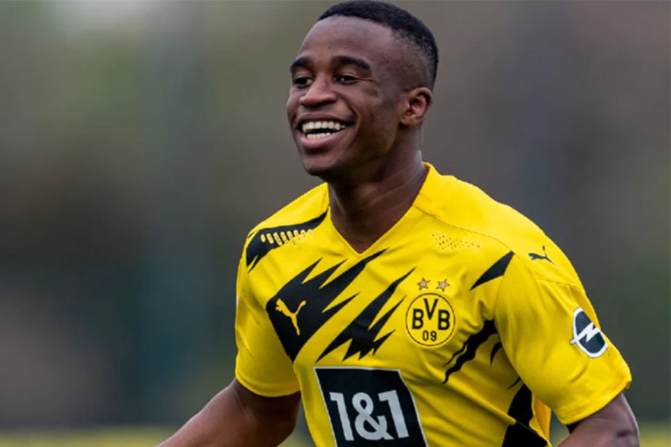 Talenta Muda Potensial Borussia Dortmund Buka Peluang Hengkang