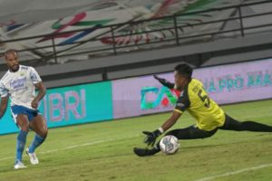 David Da Silva Pecahkan Rekor Legenda Persib Bandung