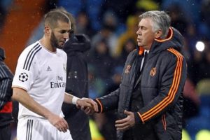 Karim Benzema Kritik Taktik Ancelotti Saat Lawan PSG