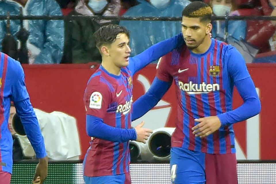 Meski DIprioritaskan Dapat Kontrak Baru, Dua Pemain Barcelona Malah Ragu, Kenapa?