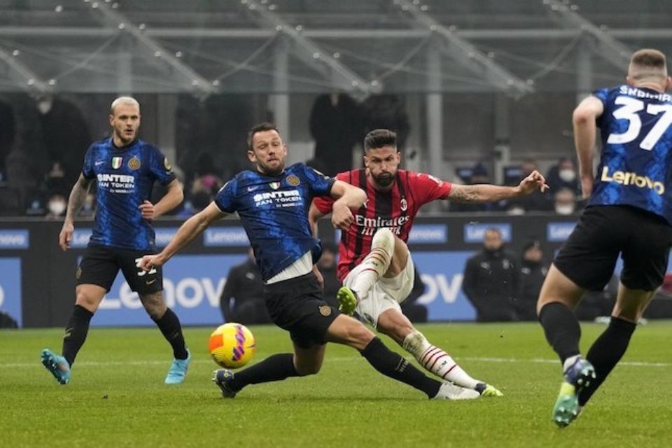 AC Milan Takkan Biarkan Inter Berlama-lama Menguasai Bola