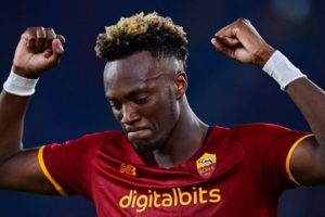 Bersinar di Laga Roma vs Lazio, Abraham Pecahkan Rekor Batistuta