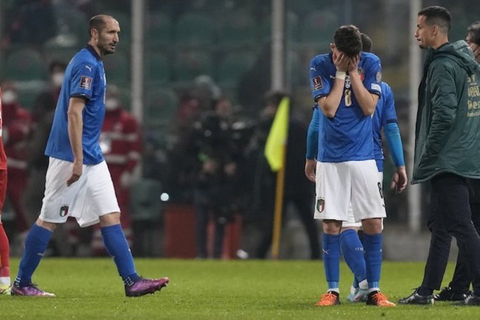 Italia Terlalu Meniru Pep Guardiola, Harusnya Ikuti Gaya Klopp