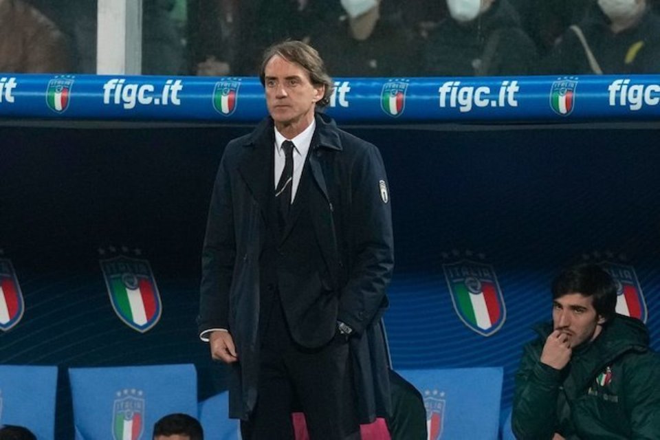 Tiga pelatih calon pengganti Mancini