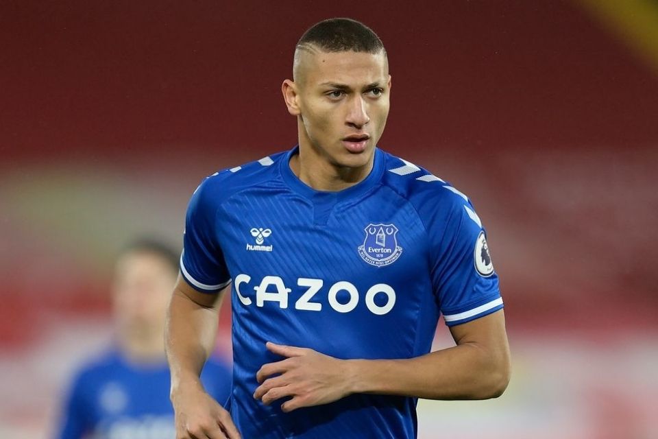 Dilirik Man United, Richarlison: Saya Tetap di Everton!