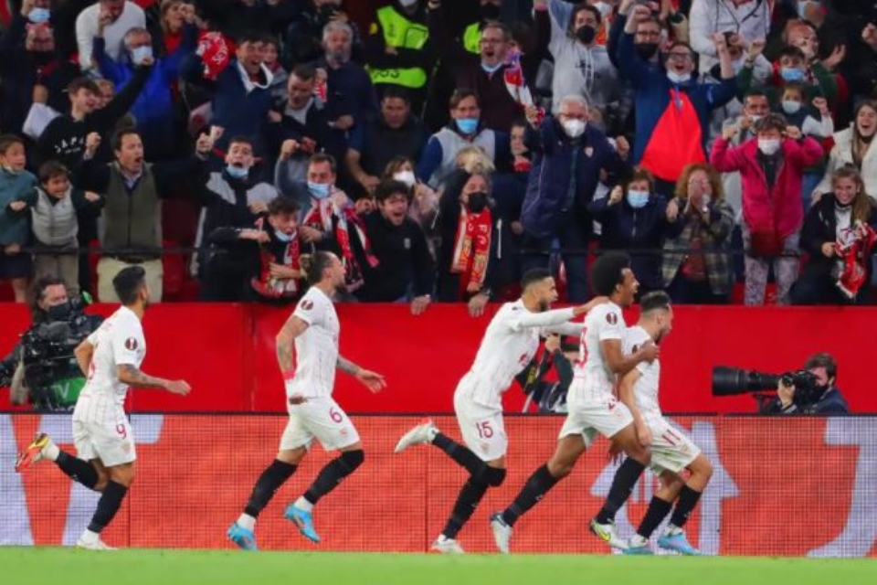 Gol Tunggal Munir El Haddadi Amankan Satu Kaki Sevilla di Babak Perempat Final Liga Eropa