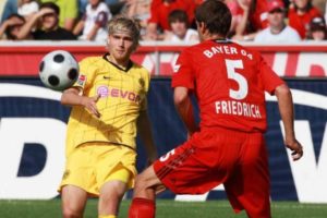 17 Tahun Setia Dengan Dortmund, Marcel Schmelzer Resmi Berpisah Akhir Musim Ini