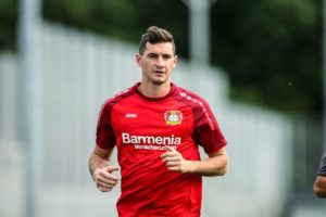 Lucas Alario Resmi Gabung Eintracht Frankfurt