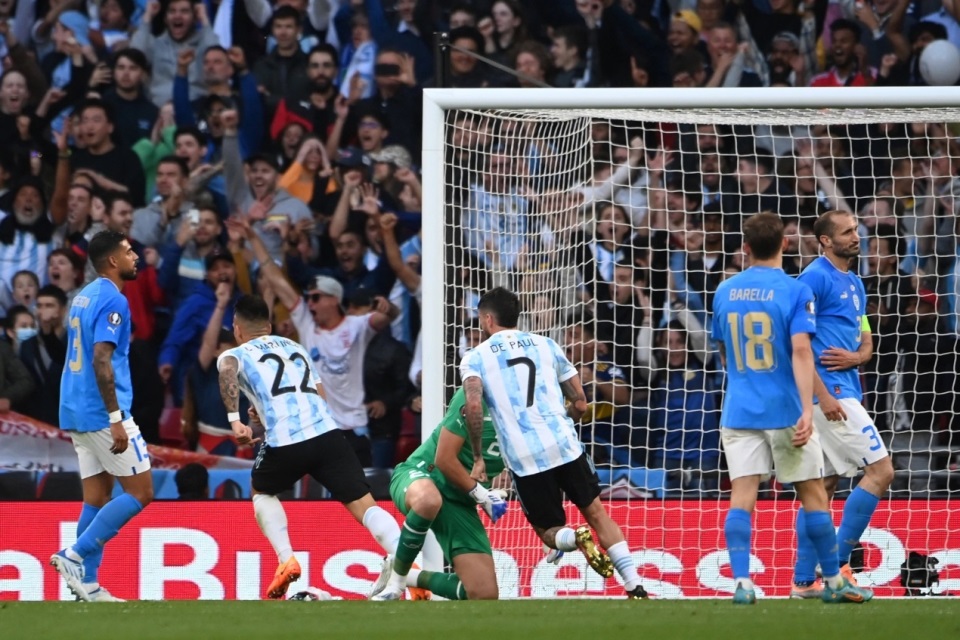 Bantai Italia 3-0, Argentina Sudah Tak Terkalahkan Dalam 32 Laga Beruntun