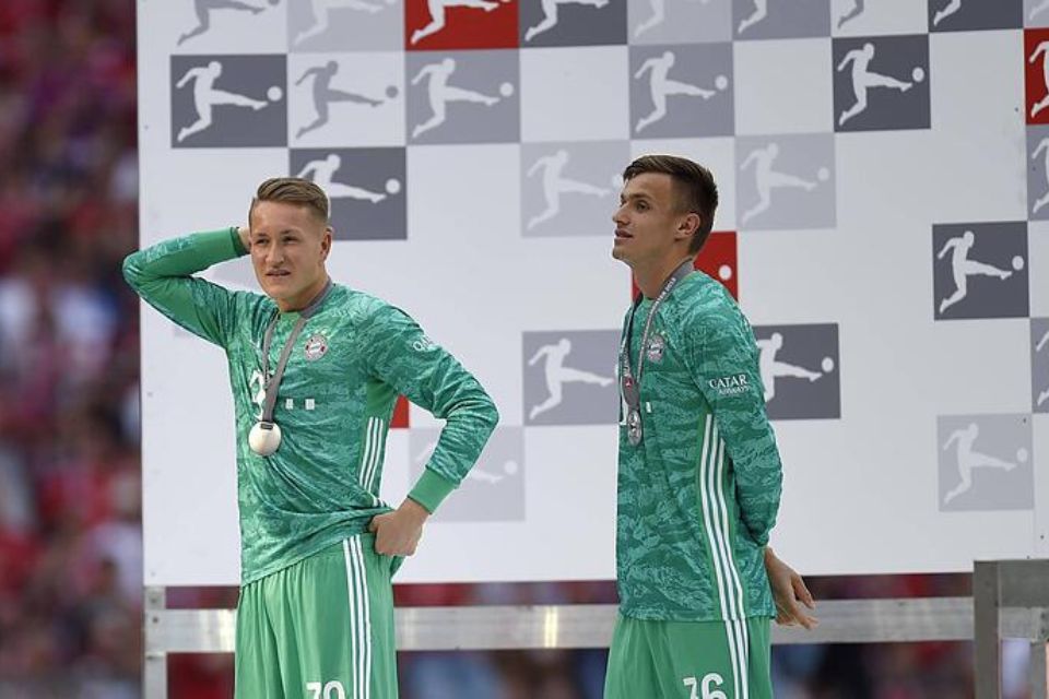 Dua Kiper Bayern Munich Resmi Pergi, Efek Neuer?