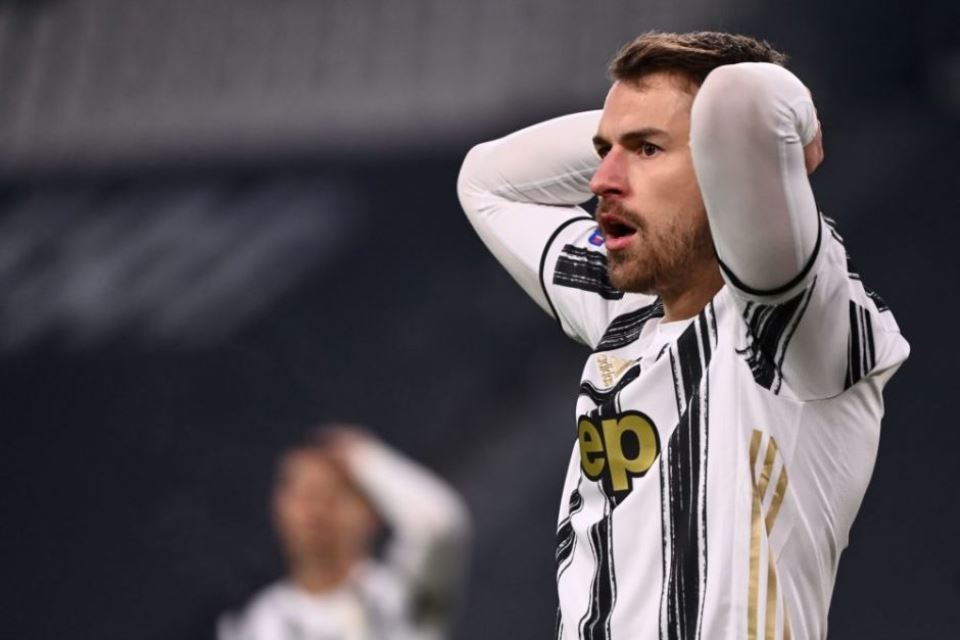 Tak Ada Peminat, Juventus Berencana Putus Kontrak Aaron Ramsey Saja
