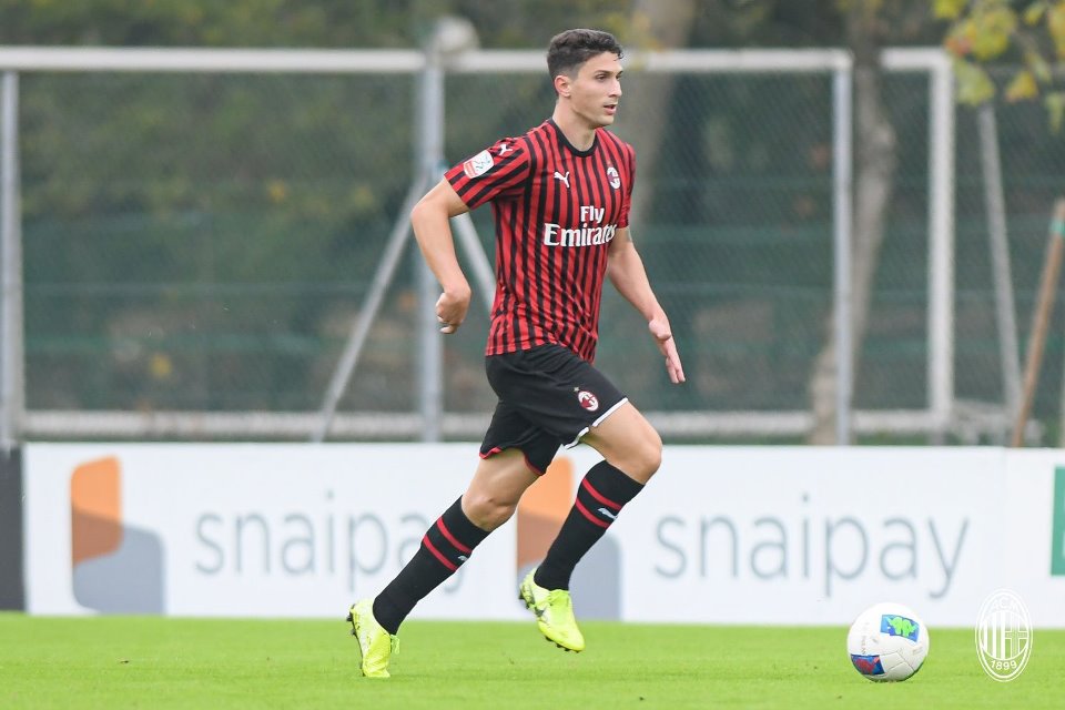 AC Milan Kembali Pinjamkan Mattia Caldara Untuk ke-3 Kalinya