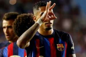 Raphinha Bantah Sebut Barcelona Lebih Baik dari Real Madrid