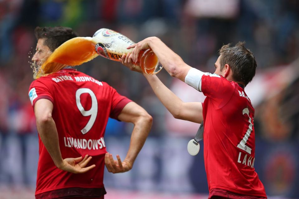 Philipp Lahm: Lewandowski Pergi? Saya Tidak Peduli!