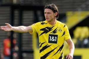 Lazio Bantah Ingin Rekrut Nico Schulz dari Dortmund