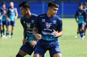 Pemain Baru Persib Dapat Sorotan dari Robert Albert, Ada Apa?