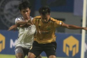Robert Alberts Kritik Peraturan Liga 1 yang Hambat Karir Pemain Mudanya