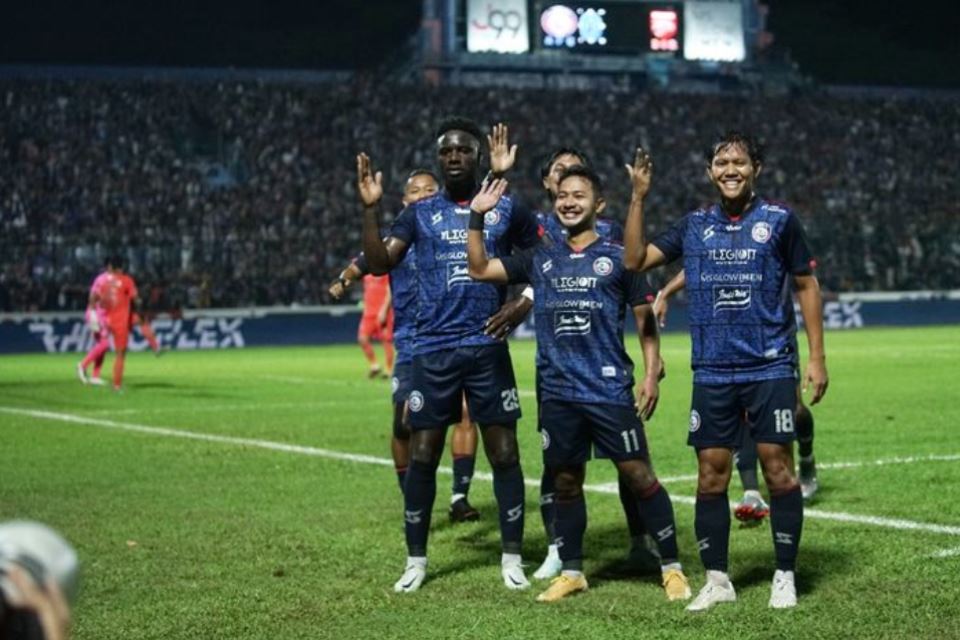 Singo Edan Targetkan Tiga Angka Kontra Borneo FC